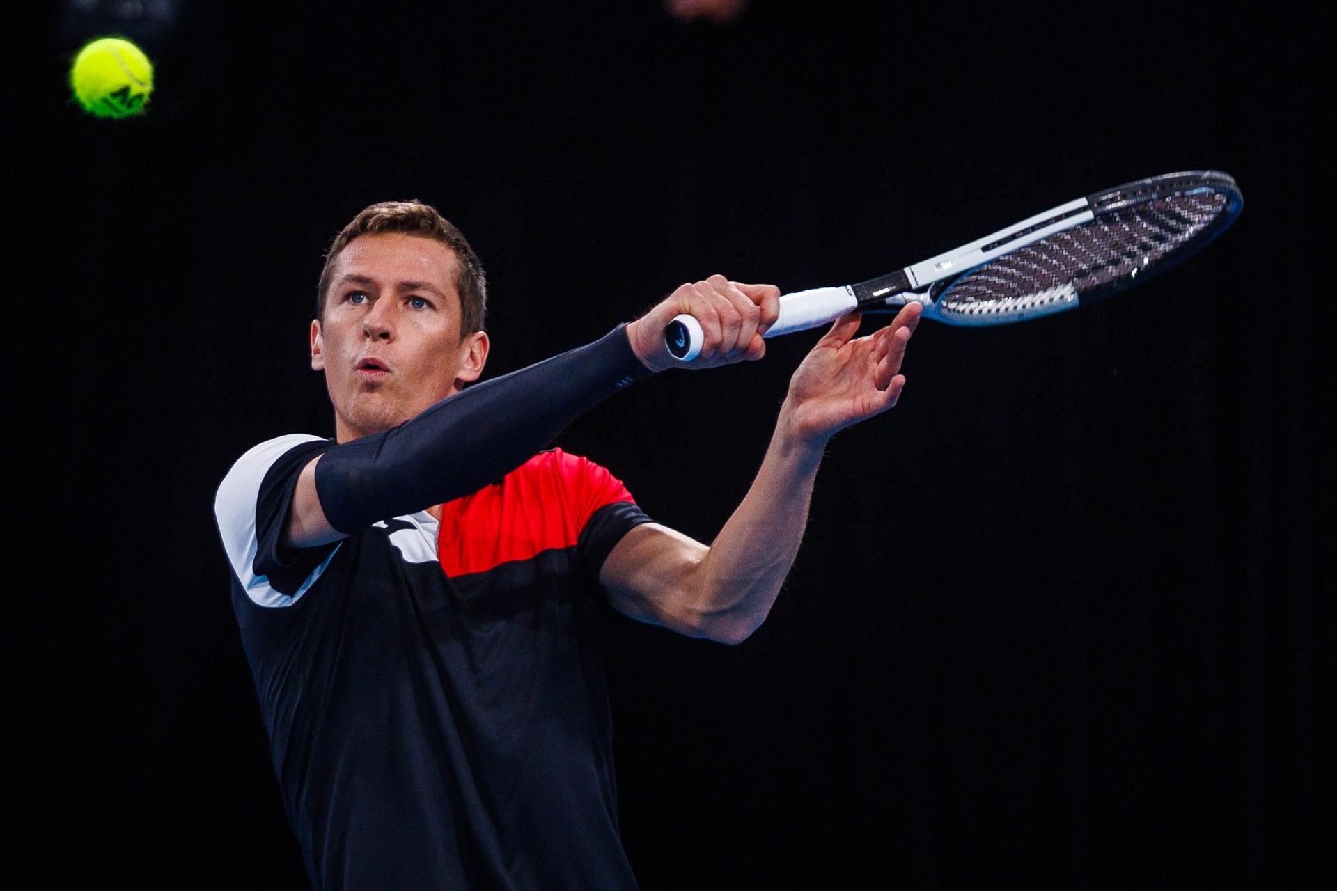 Belgian Kimmer Coppejansa pictured during a training practice of the Belgian team, Thursday 11 September 2025, in Ken Rosewall Arena, Sydney, Australia. Belgium will compete this weekend in the second round of the Davis Cup qualifiers against Australia. BELGA PHOTO PATRICK HAMILTON