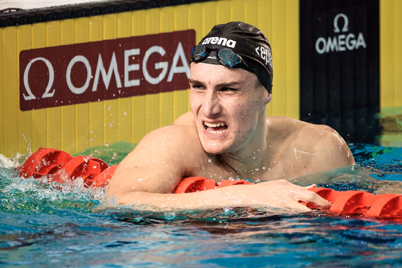 Lucas Henveaux of Belgium during Men's 400m Individual Medley Final during the European Aquatics Short Course Swimming Championships in Lublin, Poland, on Sunday 07 December 2025. BELGA PHOTO NIKOLA KRSTIC