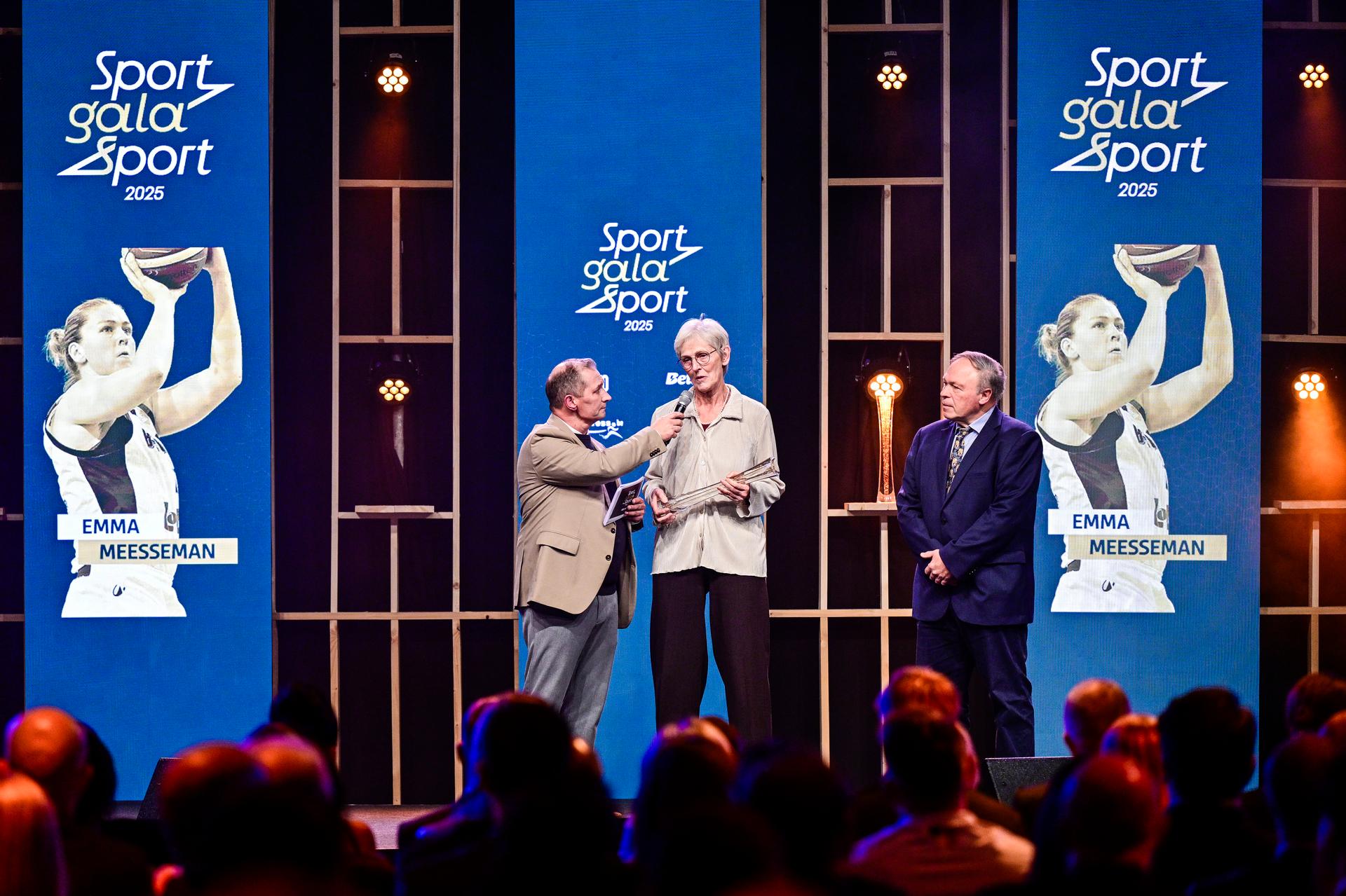 Sonja Tankrey pictured on the podium after her daughter Emma Meesseman wins the Sportvrouw van het Jaar / Sportive de l Année 2025 the 'Sportgala' award show, to announce the sport women and men of the year 2025, Sunday 14 December 2025 in Schelle. BELGA PHOTO DIRK WAEM