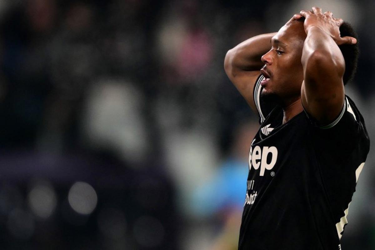 Juventus' Belgian forward #20 Lois Openda reacts during the Italian Serie A football match between Juventus and Lecce at the Allianz Stadium in Turin on January 3, 2026. MARCO BERTORELLO / AFP