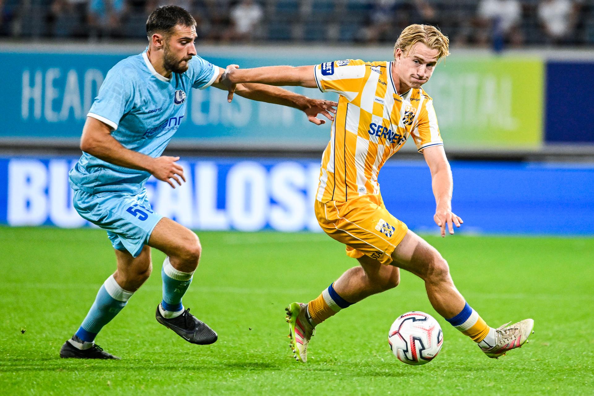 Gent's Matties Volckaert and IFK Goteborg's Noah Tolf pictured in action during a game between Belgian KAA Gent and Swedish IFK Goteborg , in Gent, Belgium, on Thursday 13 August 2026, a return leg game in the third qualifying round of the UEFA Conference League competition. Gent won 0-1 the first leg. BELGA PHOTO TOM GOYVAERTS