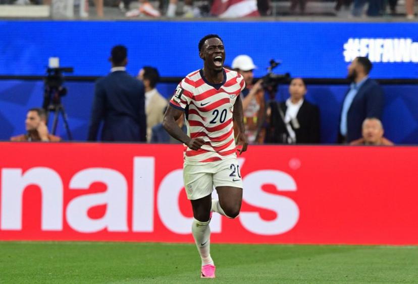 US forward #20 Folarin Balogun celebrates scoring his team's second goal during the 2026 World Cup Group D football match between USA and Paraguay at the Los Angeles Stadium in Inglewood on June 12, 2026. Frederic J. BROWN / AFP
