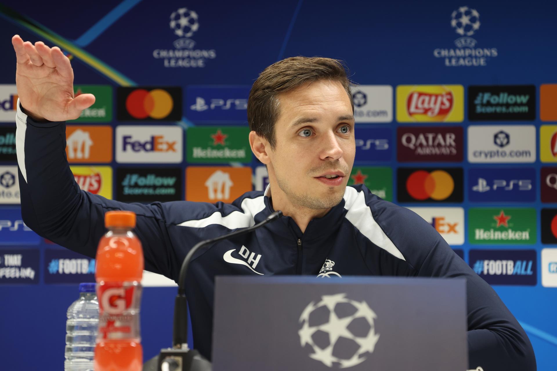 Union's head coach David Hubert pictured during a press conference of Belgian soccer team Royale Union Saint-Gilloise in Anderlecht, Brussels, on Monday 08 December 2025. The team is preparing for tomorrow's match against French team Olympique de Marseille, on the sixth day of the League phase of the UEFA Champions League tournament. BELGA PHOTO VIRGINIE LEFOUR