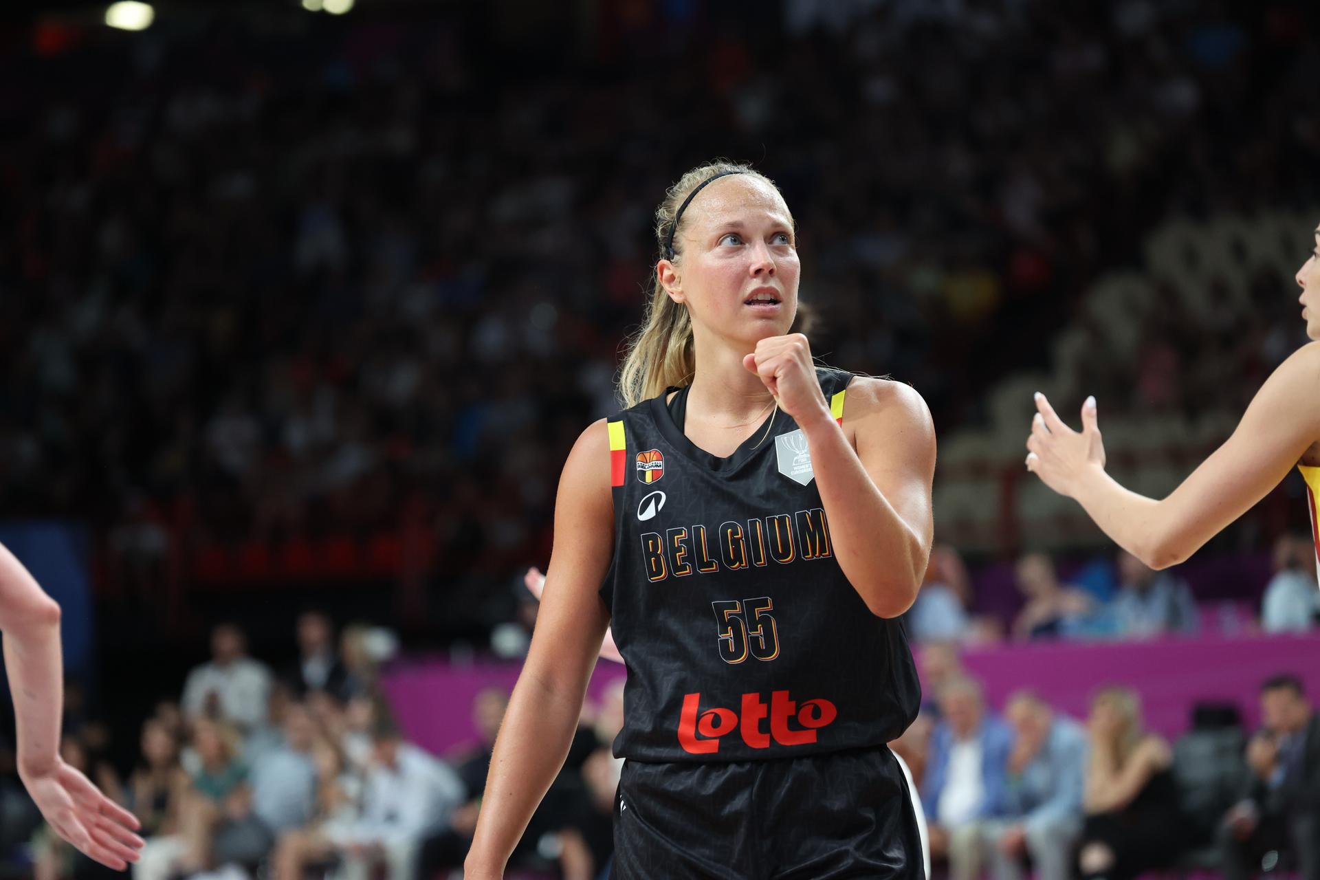 Belgium's Julie Allemand reacts at a basketball match between Spain and Belgian national team 'the Belgian Cats' on Sunday 29 June 2025 in Piraeus, Greece, the final of the FIBA Women's EuroBasket 2025. BELGA PHOTO VIRGINIE LEFOUR