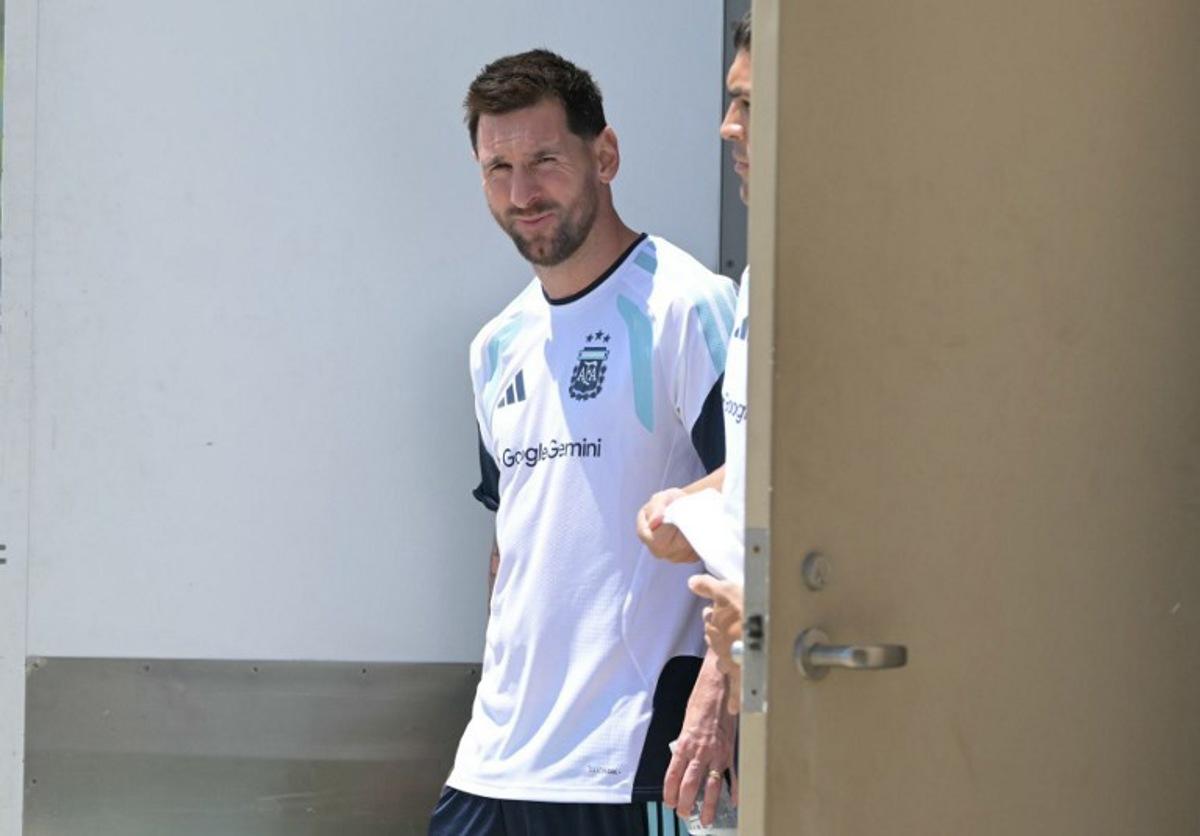 Argentina's forward #10 Lionel Messi arrives for a training session at Sporting KC Training Centre in Kansas City on June 17, 2026. JUAN MABROMATA / AFP