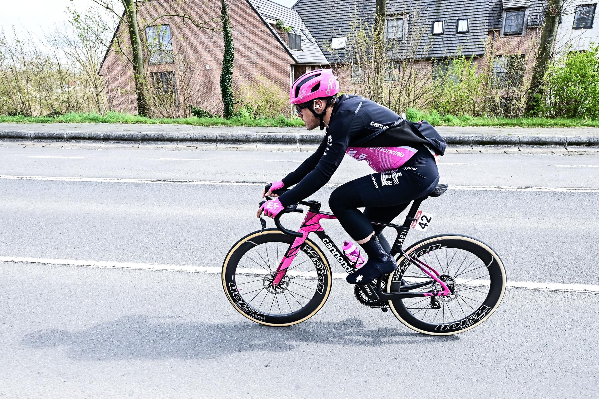 Italian Vincenzo Albanese of EF Education-EasyPost pictured in action during the 'Ronde van Brugge' men's elite one-day cycling race, 202,9 km from and to Brugge on Wednesday 25 March 2026. BELGA PHOTO MAARTEN STRAETEMANS