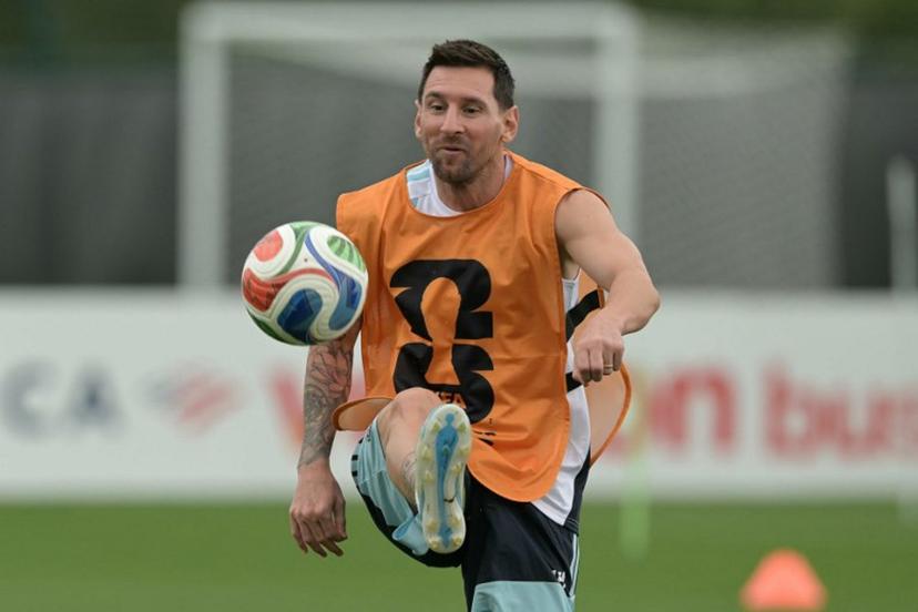 Argentina's forward #10 Lionel Messi controls a ball as he takes part in an MD-1 training session at the Compass Minerals National Performance Center in Kansas City on June 26, 2026, on the eve of the 2026 World Cup Group J football match between Jordan and Argentina. JUAN MABROMATA / AFP