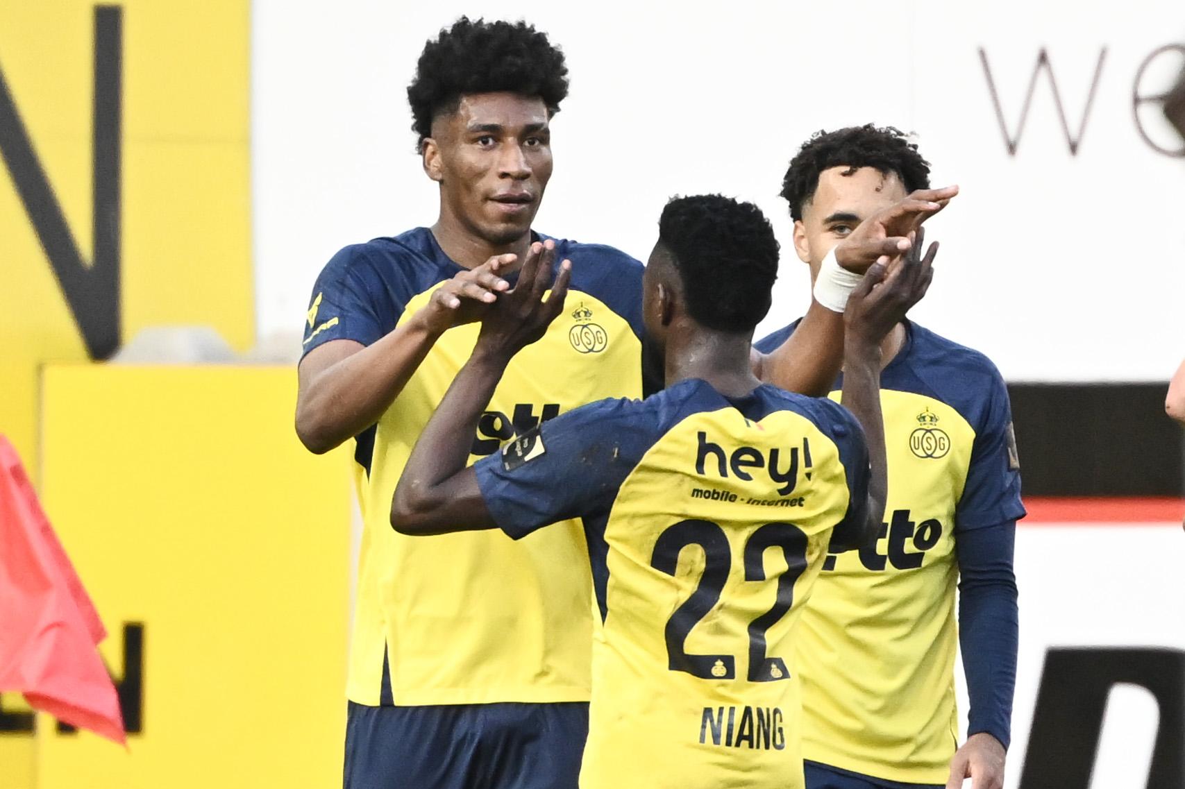 Union's Kevin Rodriguez celebrates after scoring the 0-1 goal during a soccer match between SV Zulte Waregem and Royale Union Saint-Gilloise, Saturday 01 November 2025 in Waregem, on day 13 of the 2025-2026 'Jupiler Pro League' first division of the Belgian championship. BELGA PHOTO MAARTEN STRAETEMANS