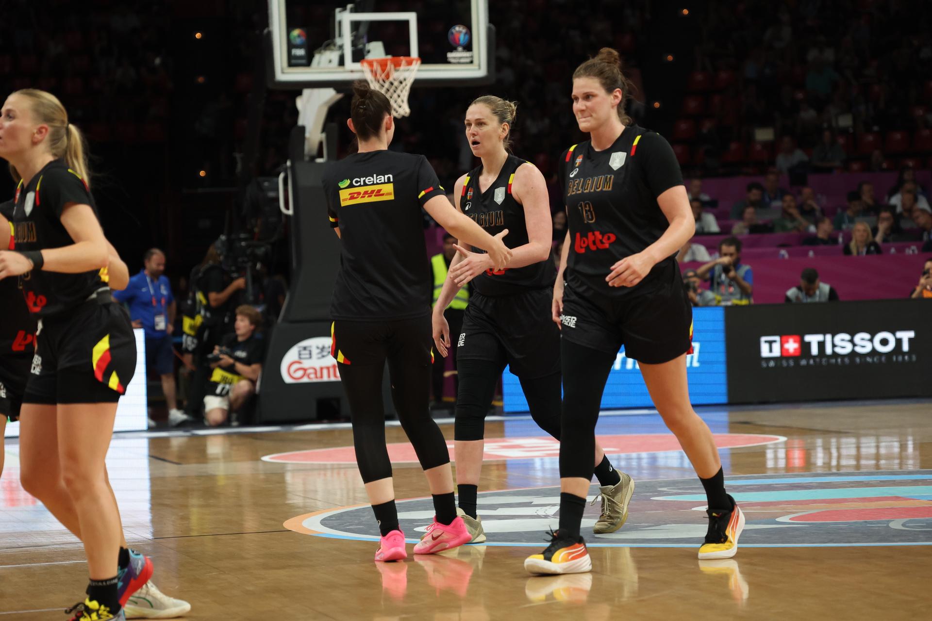 Belgian cats react after the 65-66 shoot for Belgian at a basketball match between Spain and Belgian national team 'the Belgian Cats' on Sunday 29 June 2025 in Piraeus, Greece, the final of the FIBA Women's EuroBasket 2025. BELGA PHOTO VIRGINIE LEFOUR