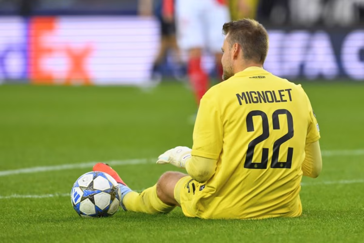 Jupiler Pro League - Simon Mignolet sera absent plusieurs mois en raison  d'une blessure aux adducteurs | StarSportTV