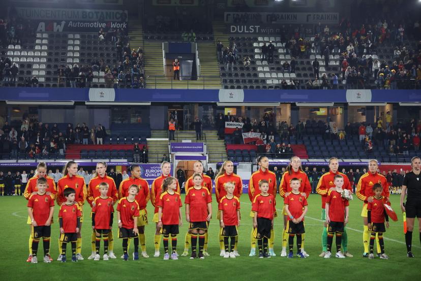 Belgium's team pictured at a soccer game between Belgium's national women's team the Red Flames and Poland, on Friday 9 October 2026 in Leuven, the first leg of the play-off for the 2027 FIFA Women's World Cup. BELGA PHOTO VIRGINIE LEFOUR