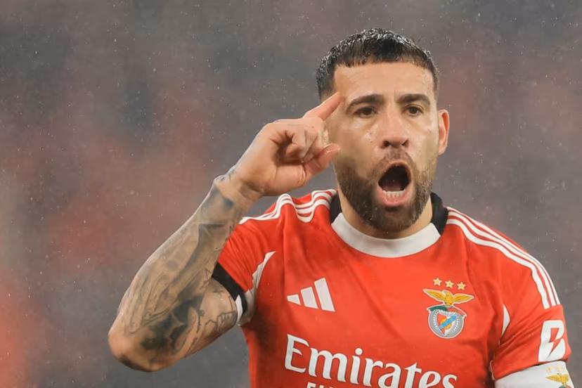 Benfica's Argentine defender #30 Nicolas Otamendi gestures during the UEFA Champions League league phase day 8 football match between SL Benfica and Real Madrid CF at Estadio da Luz in Lisbon on January 28, 2026. PATRICIA DE MELO MOREIRA / AFP